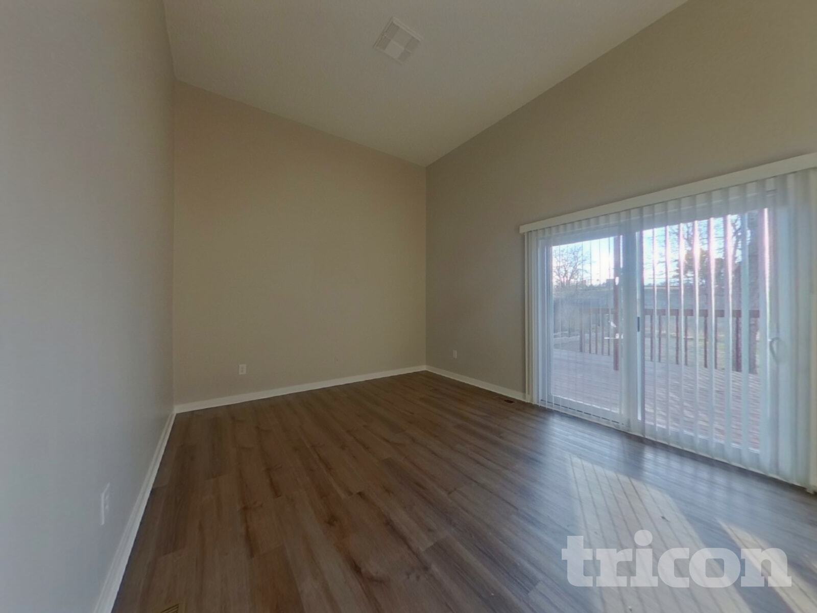 Building Photo - 3057 S Mobile Way