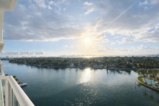 Building Photo - 5900 Collins Ave