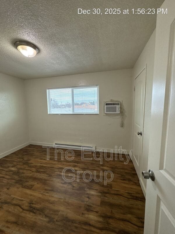 Building Photo - 352 S Blackstone St