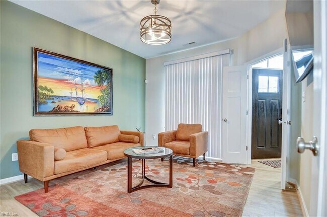 Building Photo - 1007 Kathy Ann Wy W