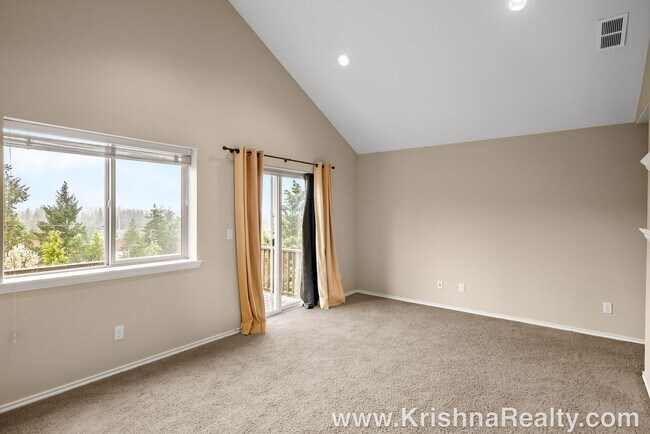 Building Photo - 15131 SW Canyon Wren Way
