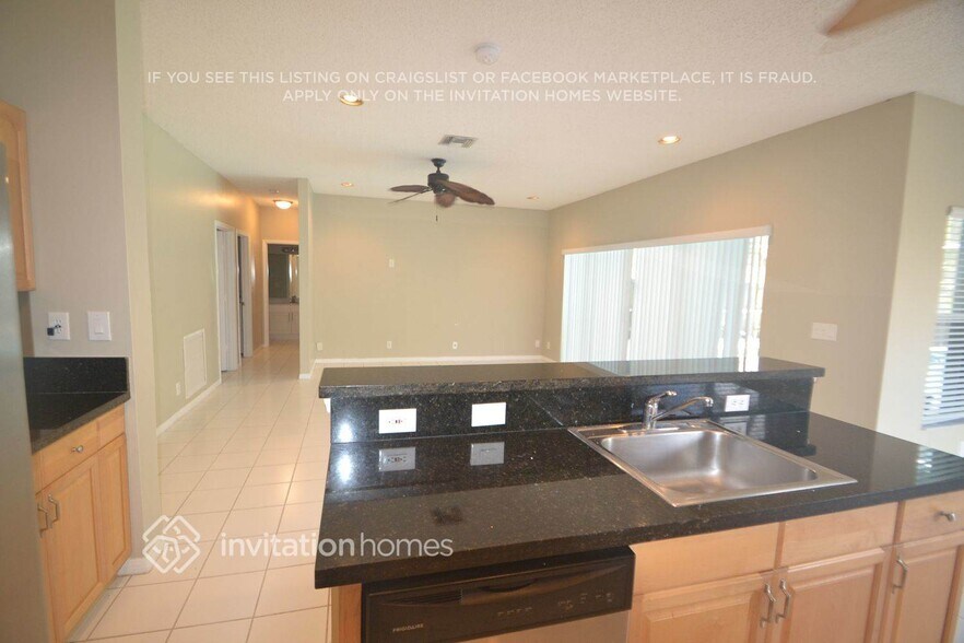 Building Photo - 7170 Charleston Point Dr