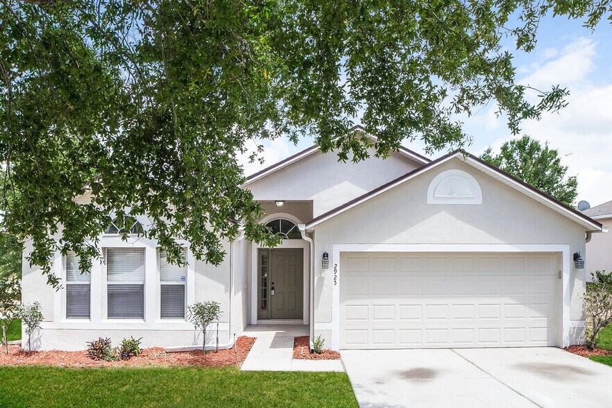 Primary Photo - 2925 White Magnolia Loop