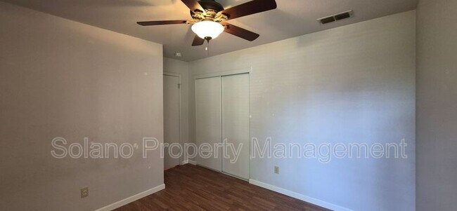 Building Photo - 642 Silvertop Way