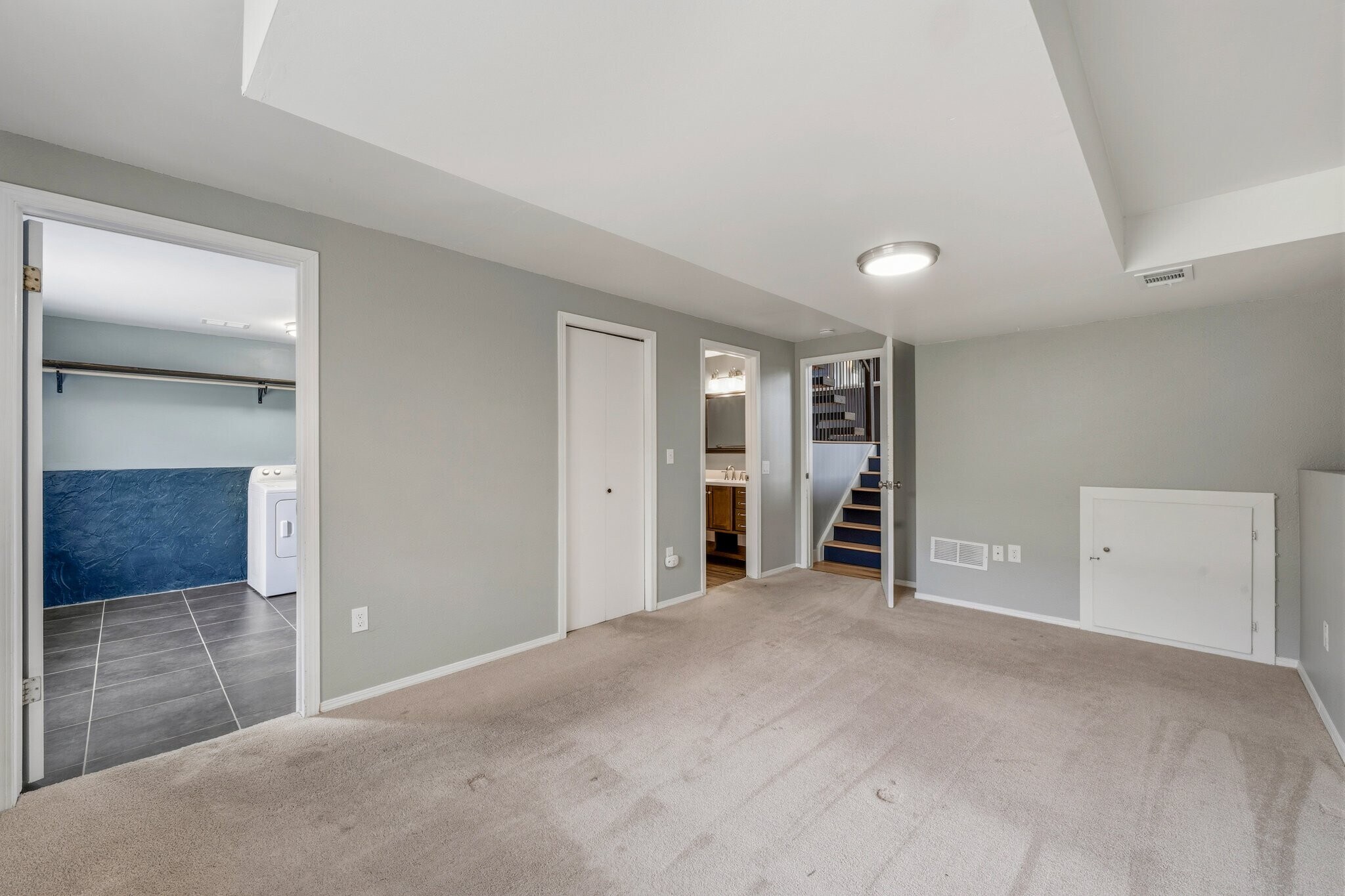Building Photo - 244 Wadsworth Cir