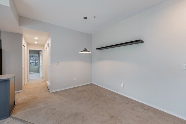 Building Photo - Looking for a place to call home, look no further.  Move-in ready, call and schedule a showing.