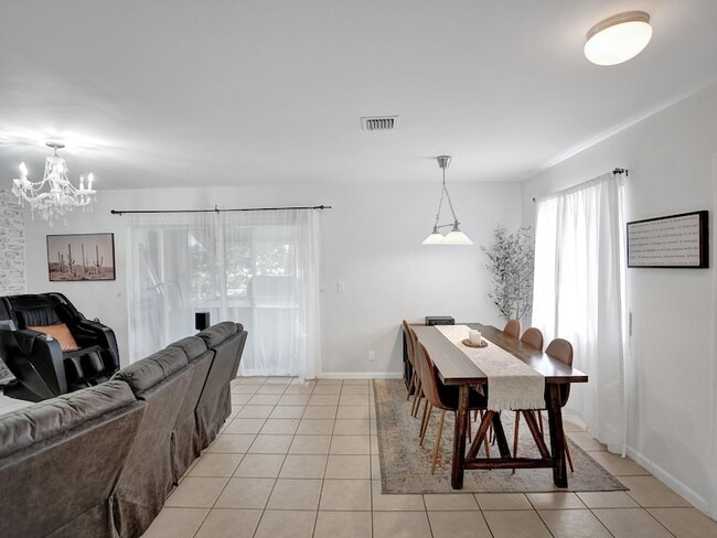 Building Photo - 1488 SW 47th Ave