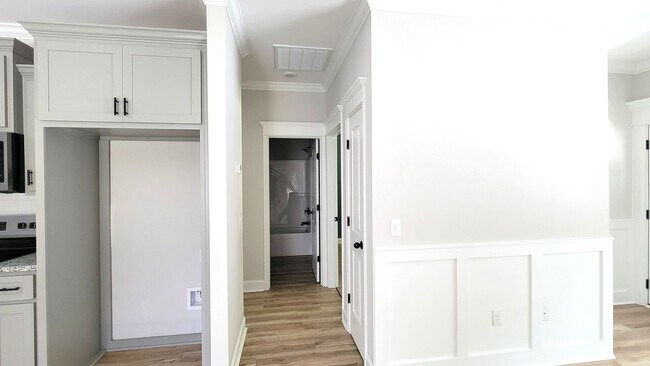 Building Photo - Available Soon!