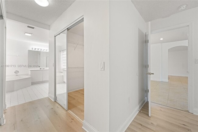 Building Photo - 17491 SW 33rd St