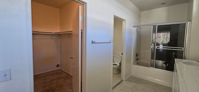 Building Photo - Chapman Heights Home