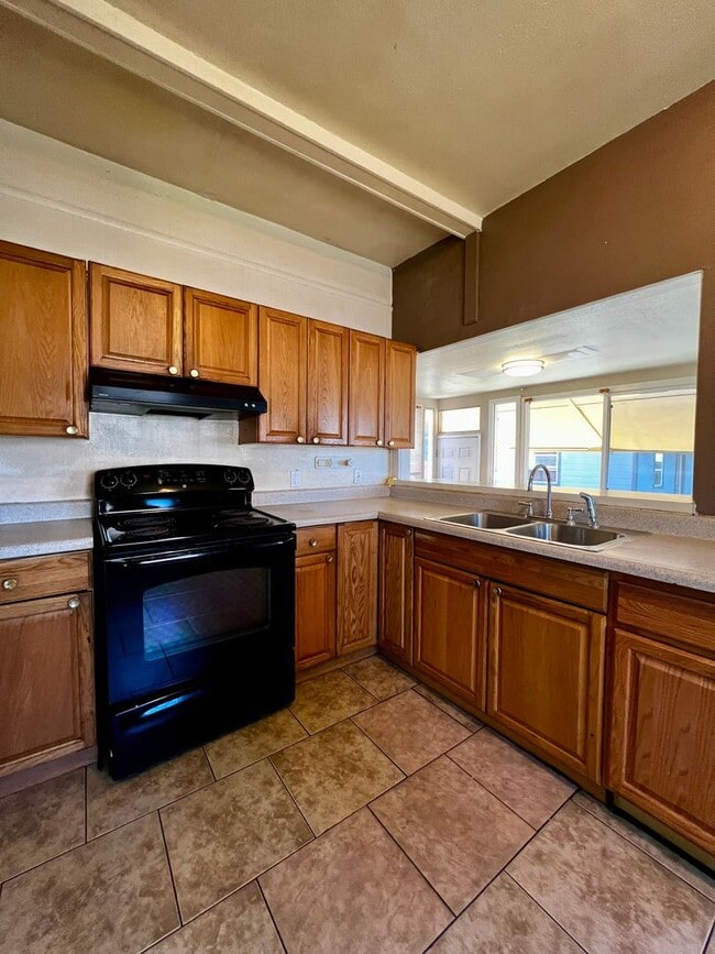 Building Photo - Non-Refundable & Security Deposit Total: $2500.00