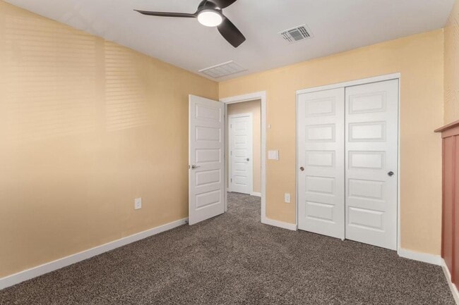 Building Photo - 12742 E Joffroy Dr