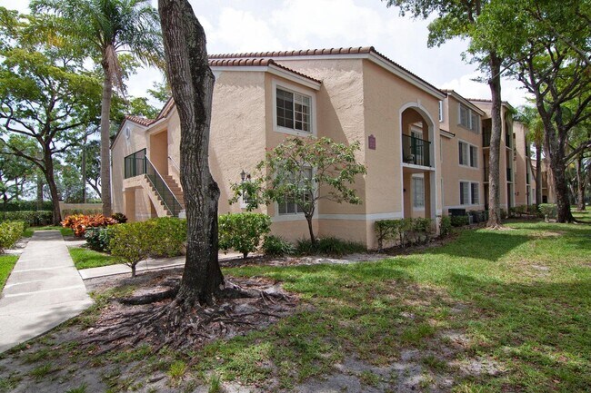 Building Photo - 1715 Village Blvd