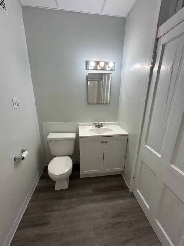 Building Photo - 416 Main Ave N