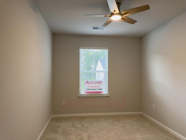 Building Photo - 165 Randwick Ln