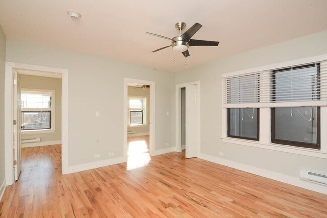 Building Photo - 811 Elm St