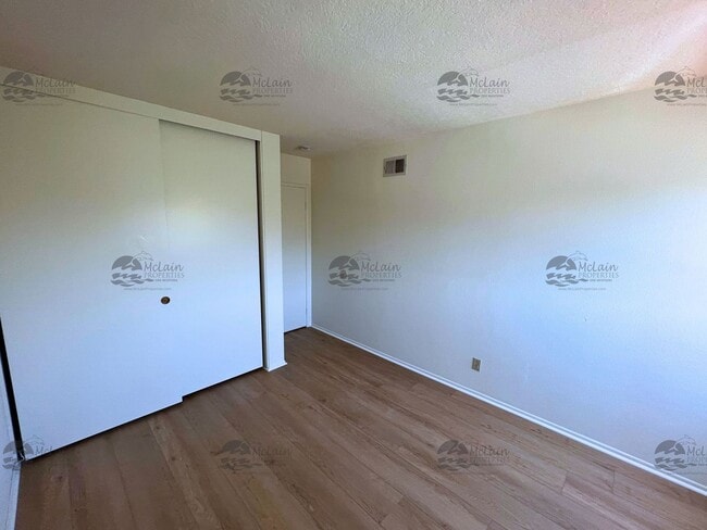 Building Photo - Two Story 3BD/2.5BA Home In Carmel Valley