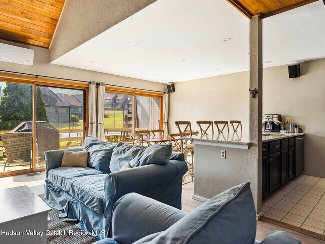 Building Photo - 53 Windham Mt Village