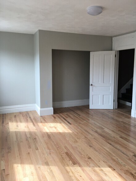 Building Photo - 5451 Potter St