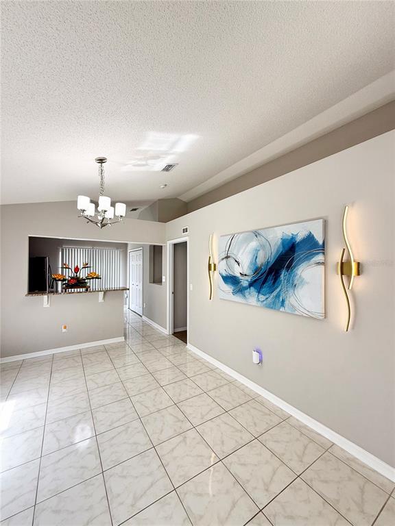 Building Photo - 6043 Pointe Pleasant Blvd