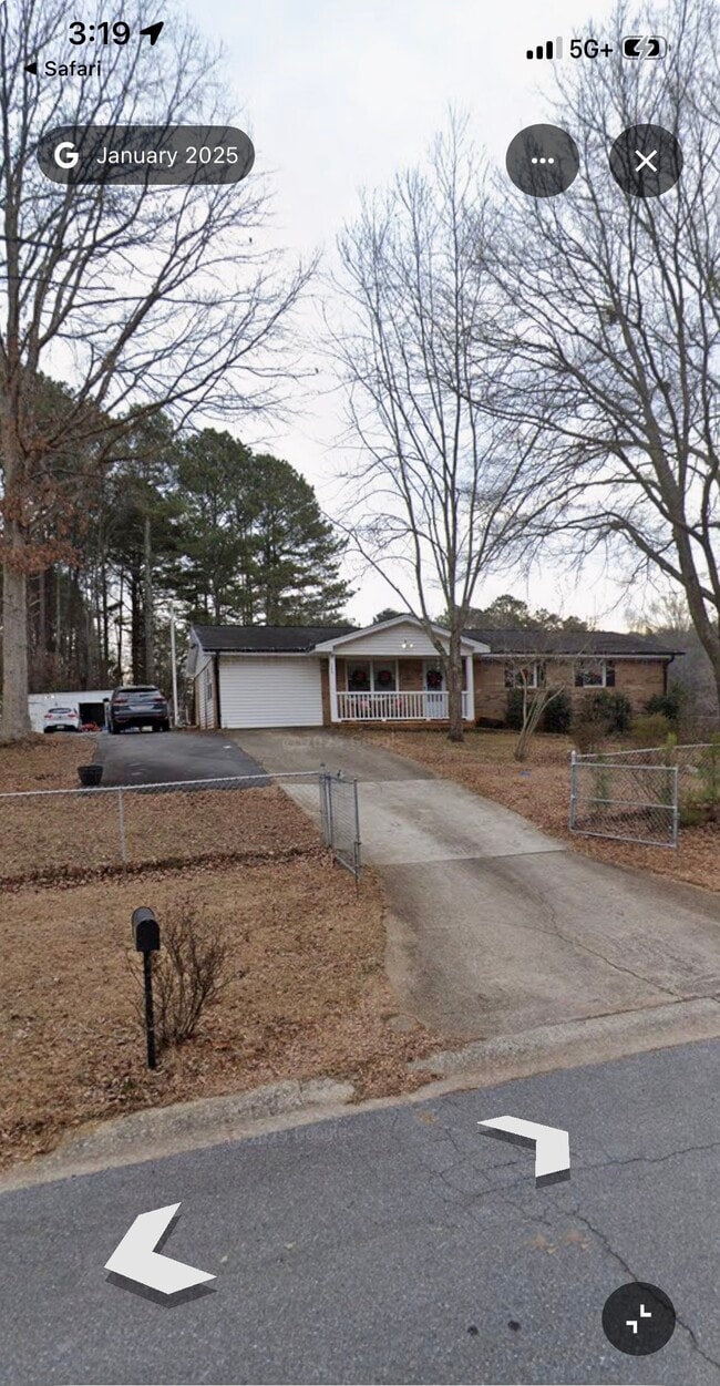 Building Photo - 169 Fleetwood Way