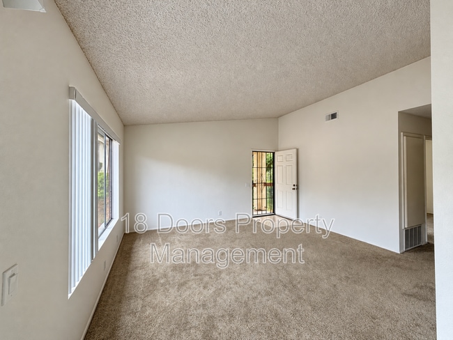 Building Photo - 4090 Rosenda Ct