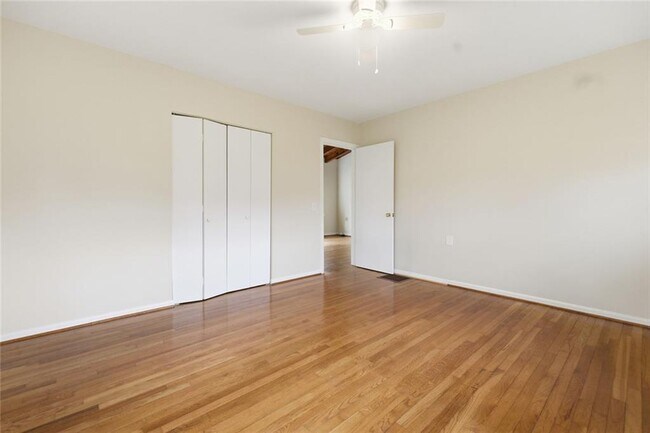 Building Photo - 3302 Wynn Dr