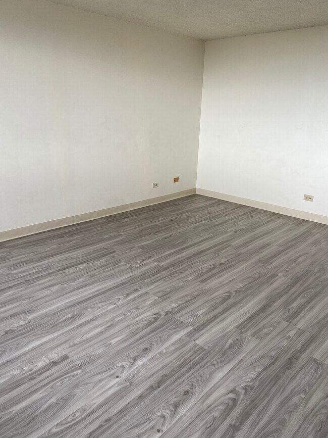 Building Photo - 2888 Ala Ilima St