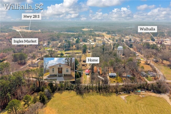 Building Photo - 307 Moore Ave