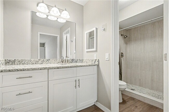 Building Photo - 1416 SW 50th St