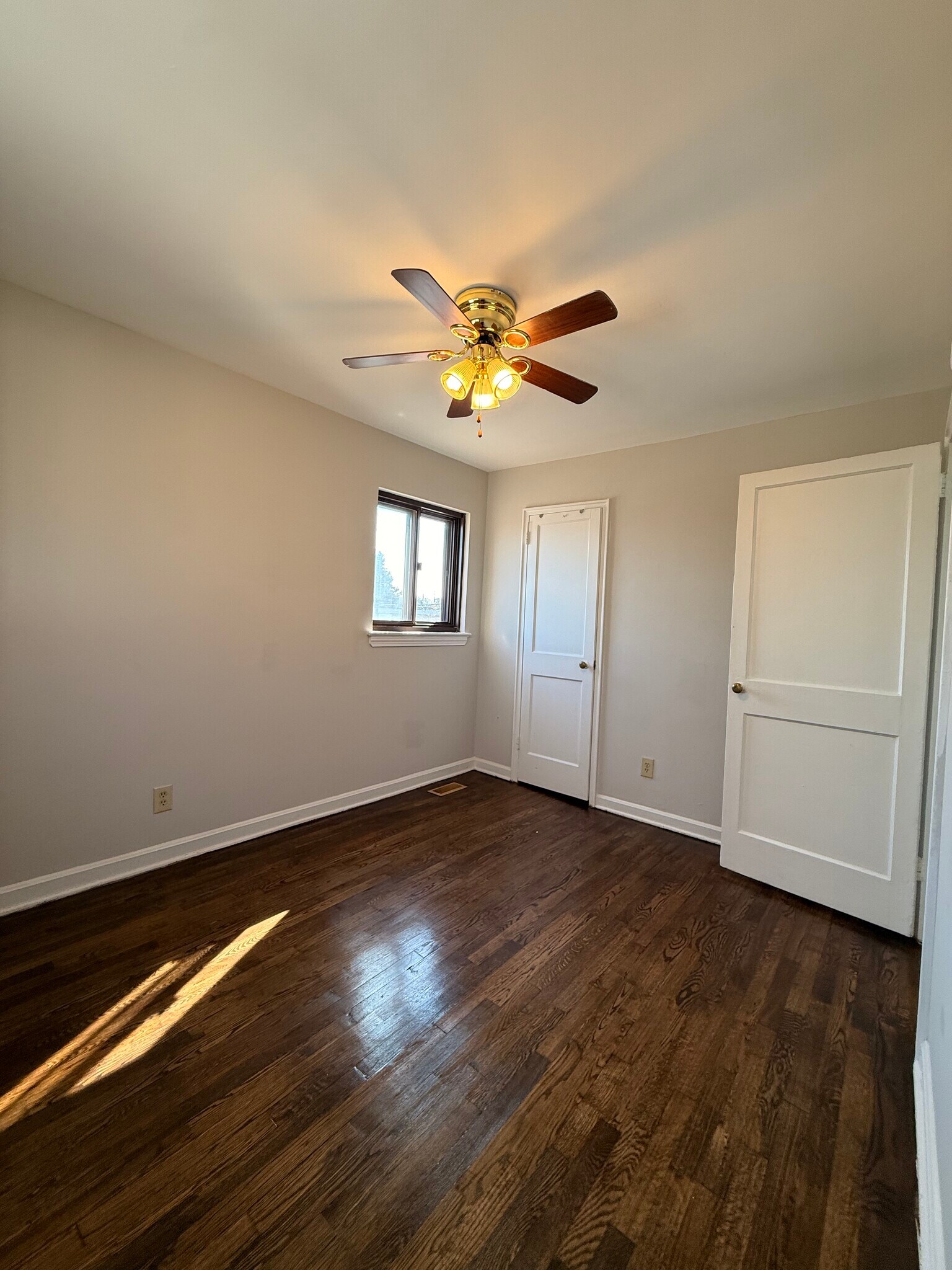 Building Photo - 41 Tuckerman St NW