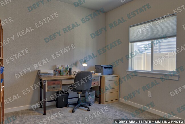 Building Photo - 6240 W Black Butte St