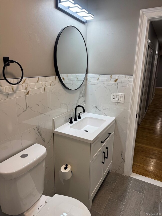 Building Photo - 810 Blooming Grove Turnpike