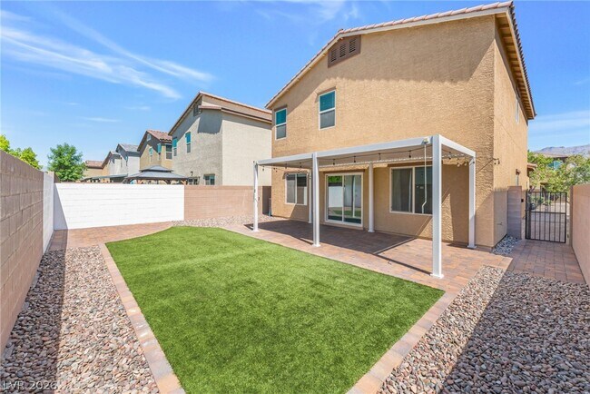 Building Photo - 3803 Berenices Ave