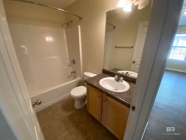 Building Photo - 9064 Brookside Ln