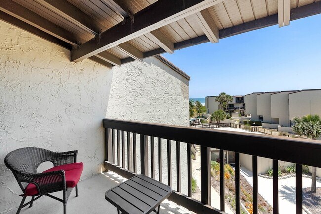 Building Photo - 5650 A1A S