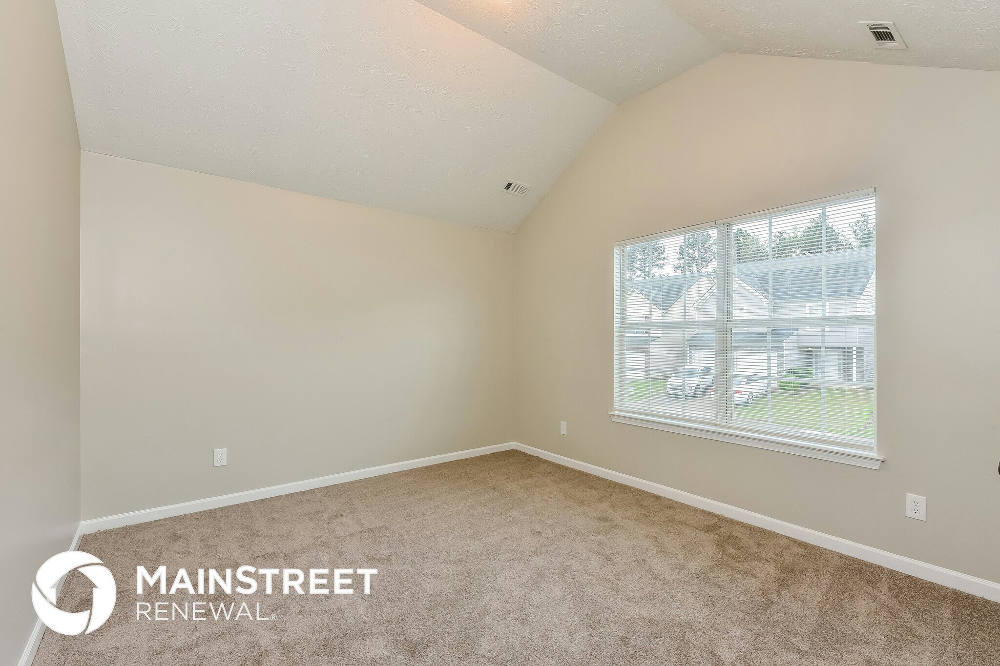 Building Photo - 7548 Garnet Dr