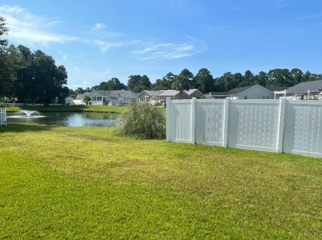 Building Photo - 116 Deer Tree Dr