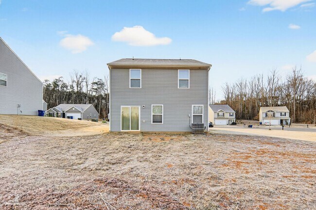 Building Photo - Available now! Stunning 3-Bedroom Home in Meredith Woods