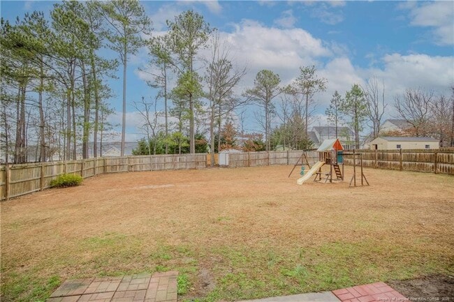 Building Photo - 6030 Greenway Dr