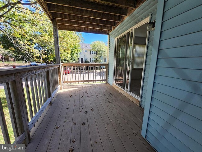 Building Photo - 203 Fernwood Pl