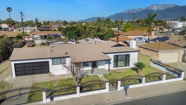 Building Photo - 7726 Blanchard Ave