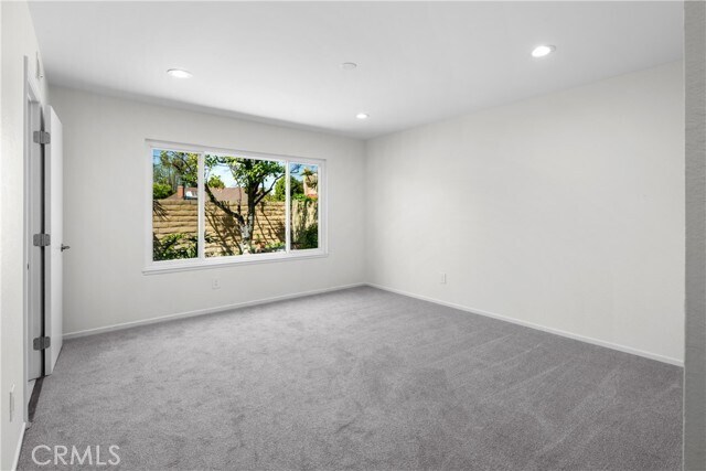 Building Photo - 17825 Holmes Ave