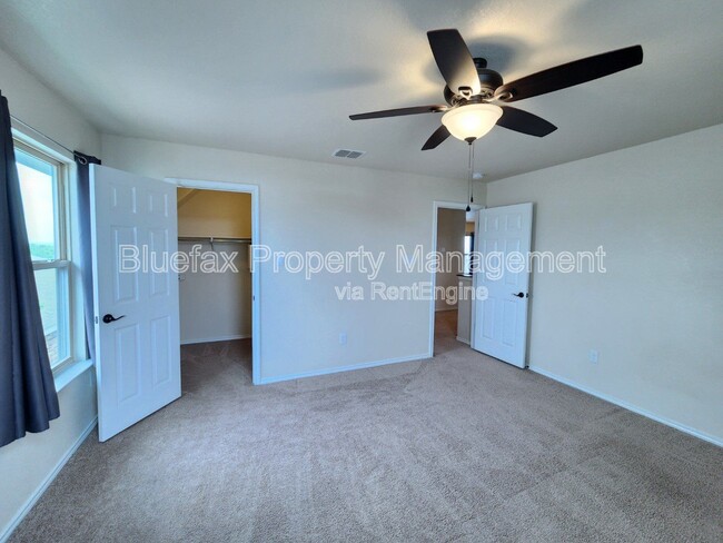 Building Photo - 11423 Sea Gull Ct