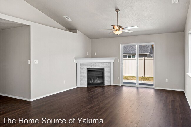 Building Photo - 3 br, 2 bath House - 6107 Whatcom Ave