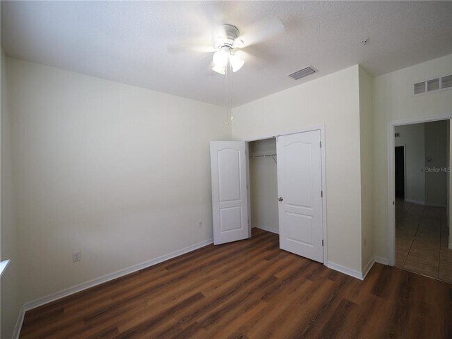 Building Photo - 8140 Enclave Way