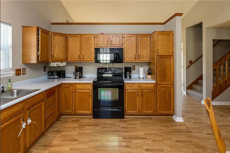 Building Photo - 1502 Brook Pointe Dr