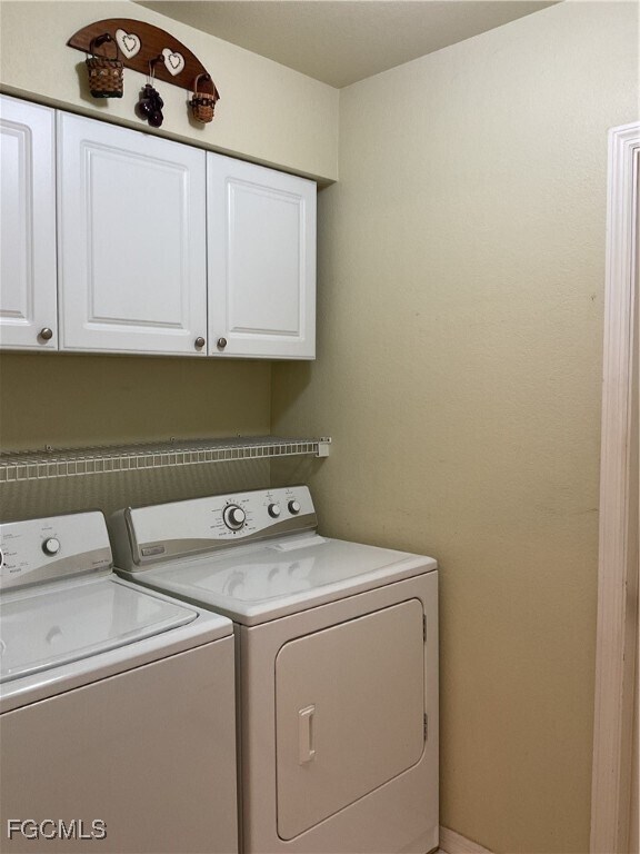 Building Photo - 3920 SE 2nd Pl