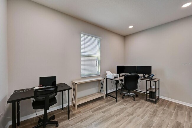 Building Photo - 3139 Marine Grass Dr