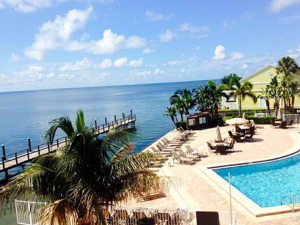 Building Photo - 5011 Starfish Dr SE